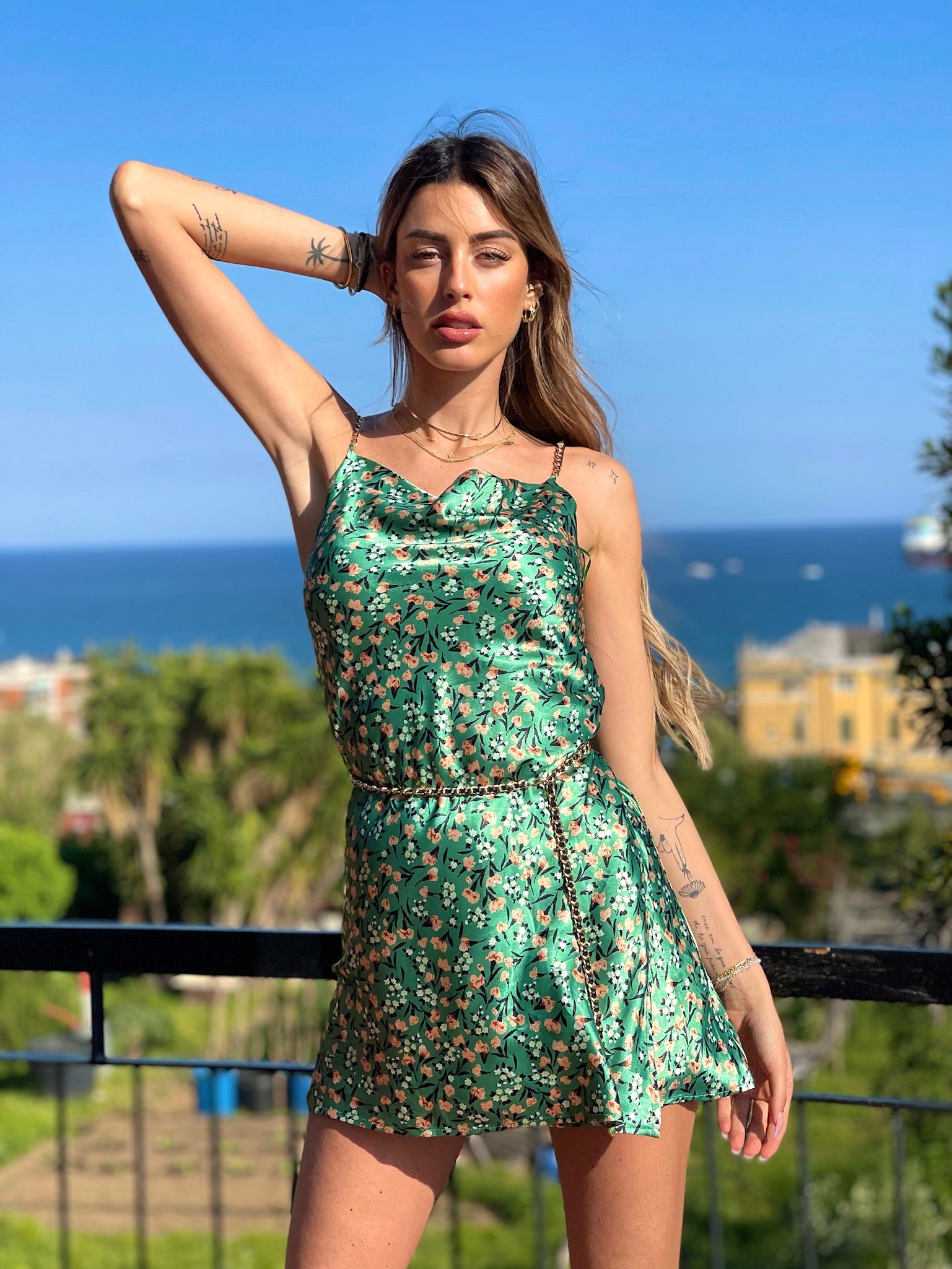 Abito a fiori verde - R.a. Boutique 