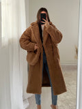 Cappotto Teddy Camel e pochette - R.a. Boutique 