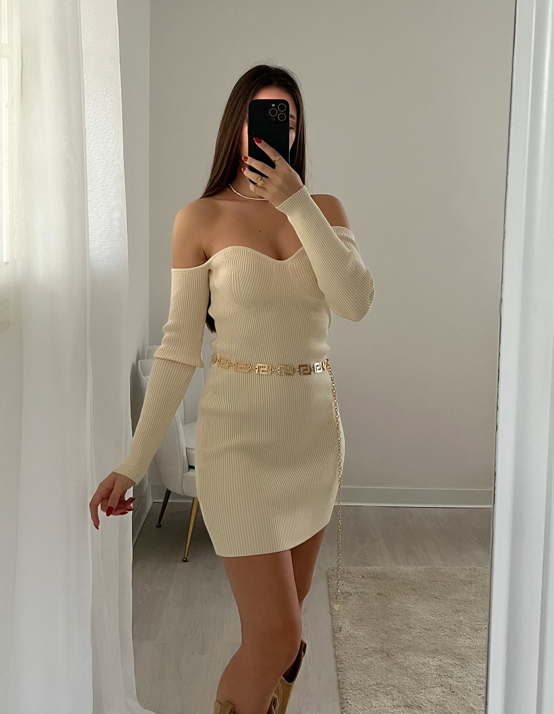 Abito panna con manicotti - R.a. Boutique 