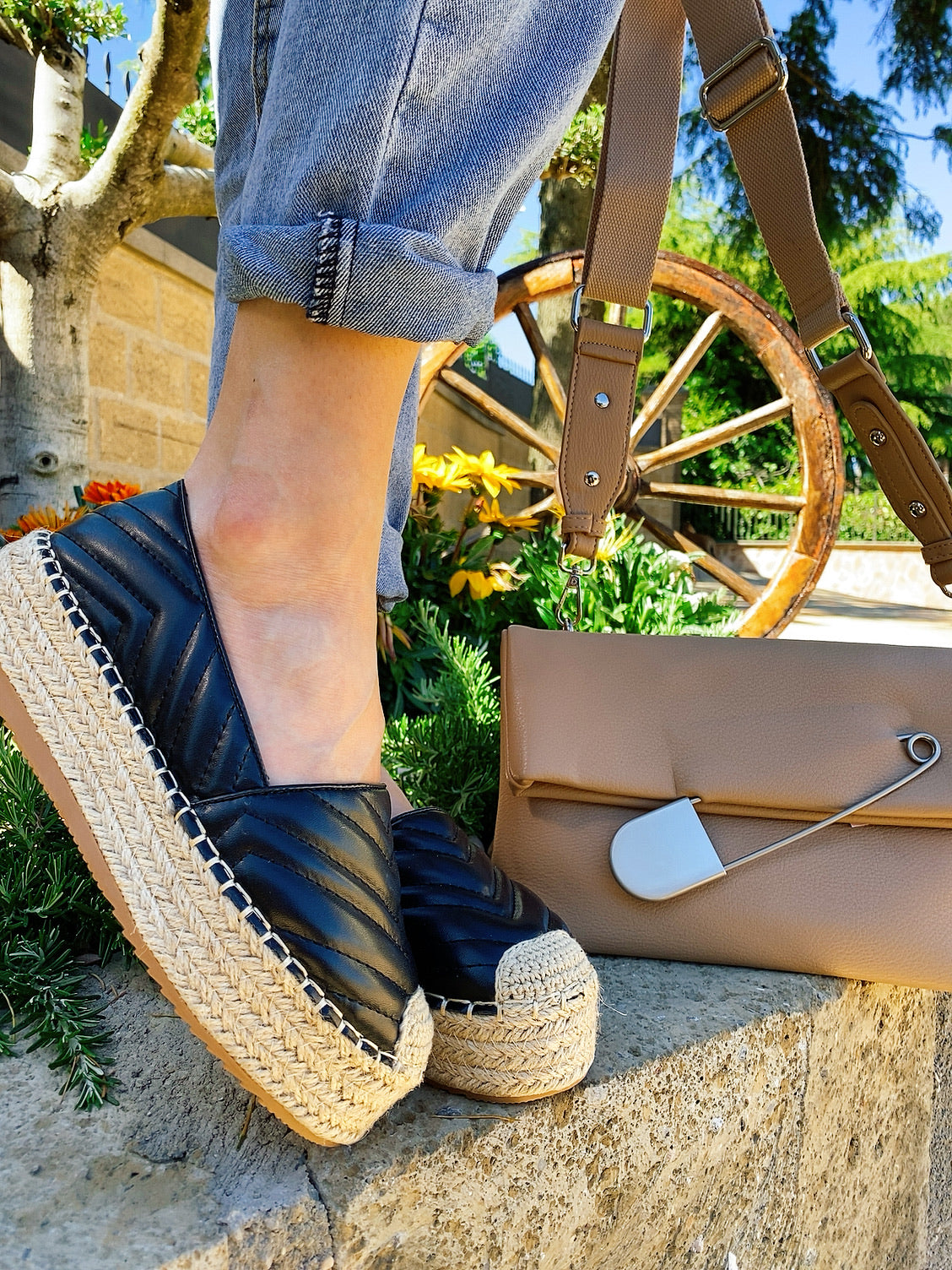 Espadrillas in eco-pelle nere - R.a. Boutique 