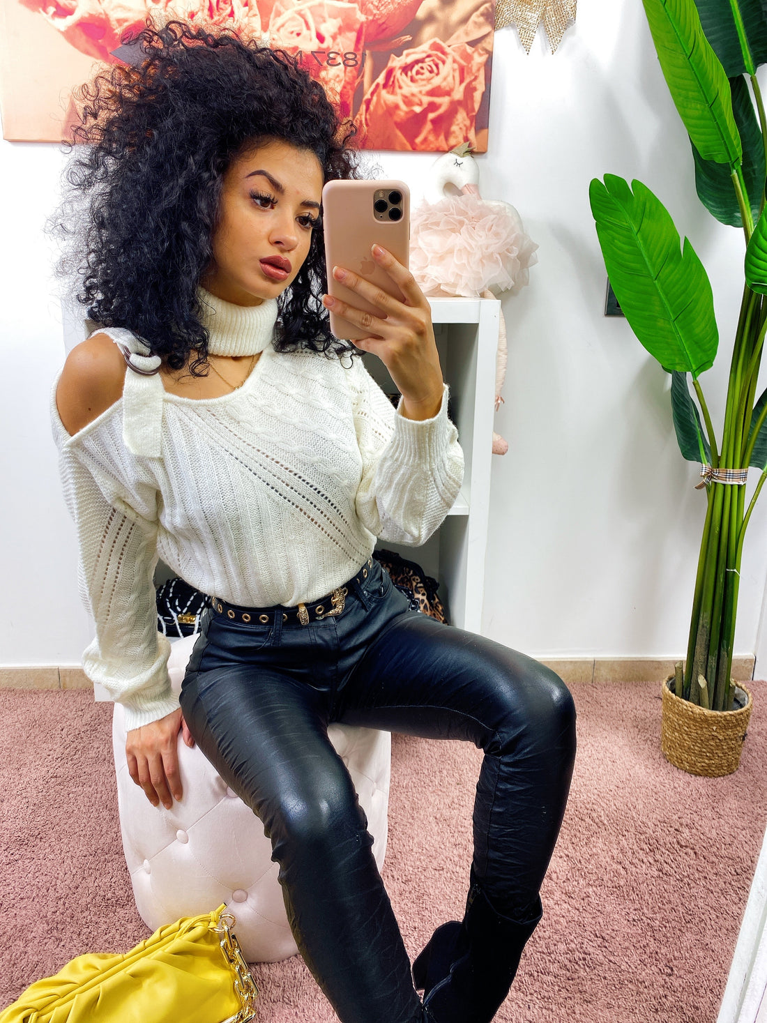 Maglione a trecce con spalla scoperta - R.a. Boutique 