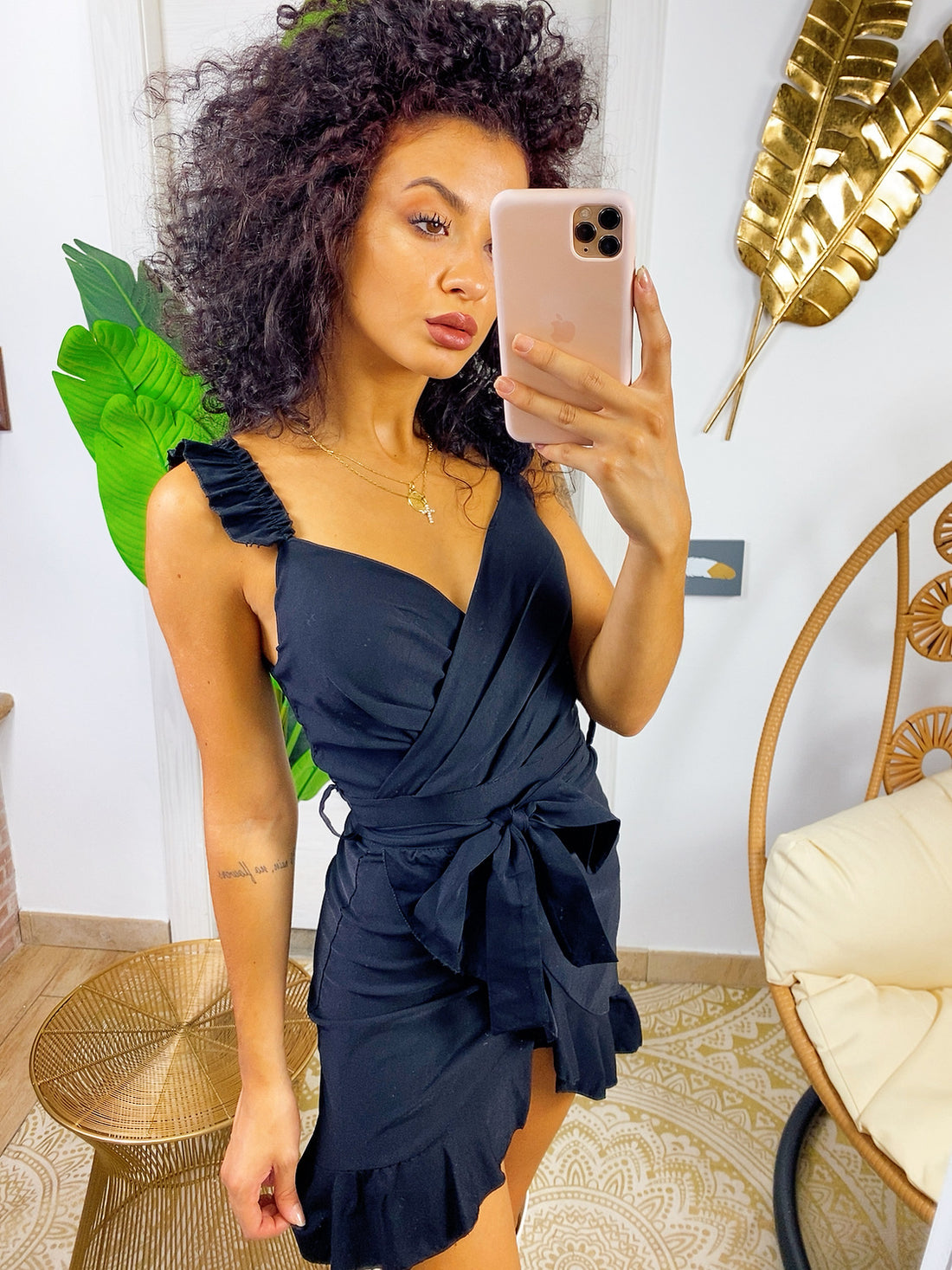 Abito corto nero con gonna incrociata - R.a. Boutique 