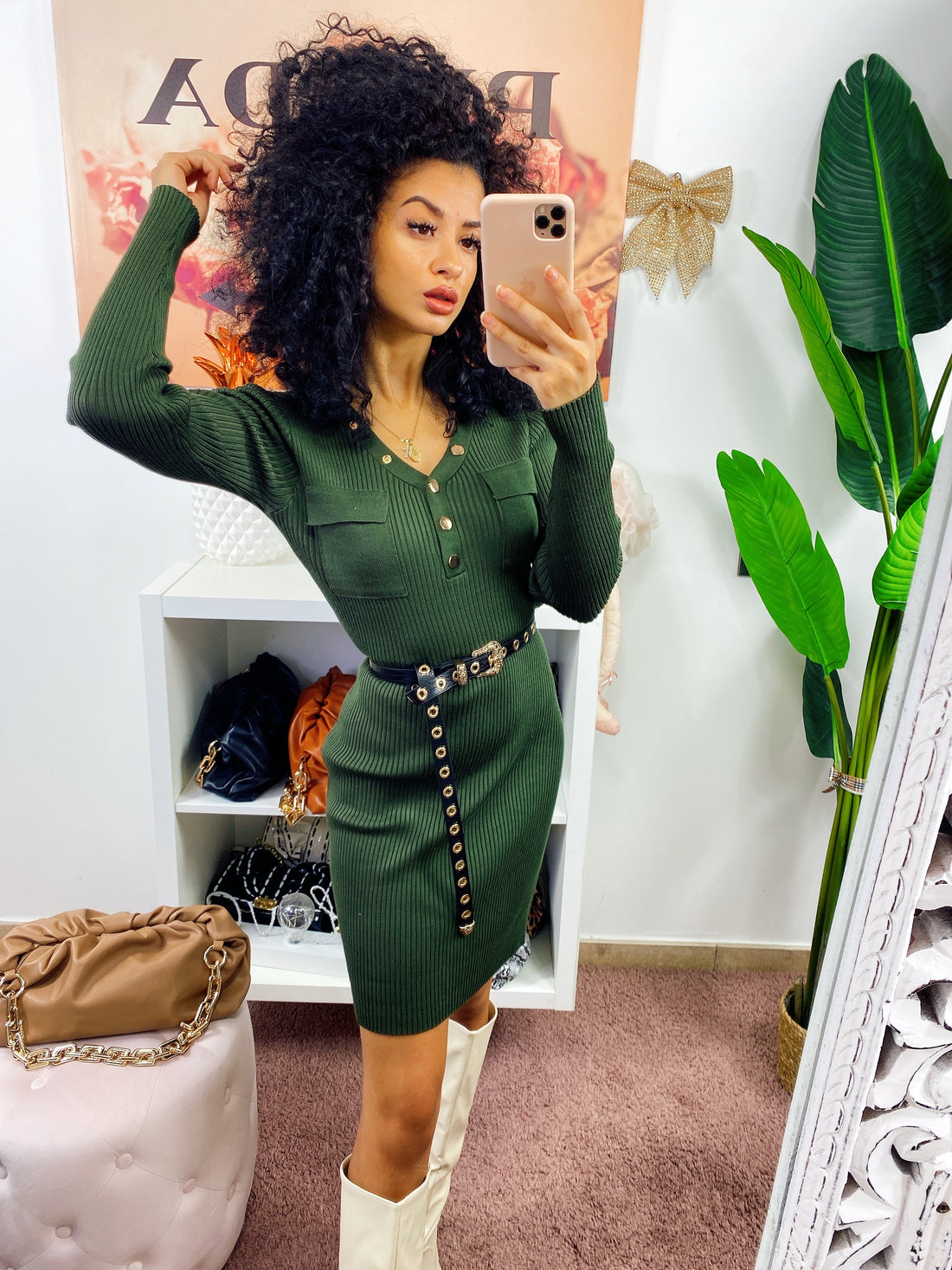 Abito in maglia aderente con bottoni Verde militare - R.a. Boutique 