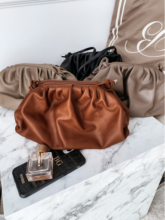 Tracolla con chiusura a calamita piccola - R.a. Boutique 