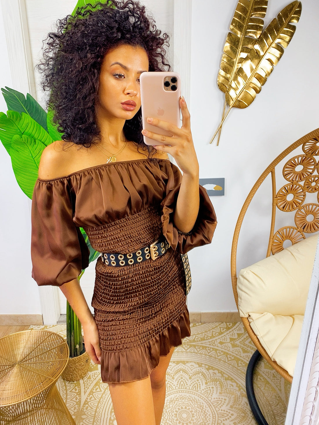 Abito aderente arricciato marrone - R.a. Boutique 