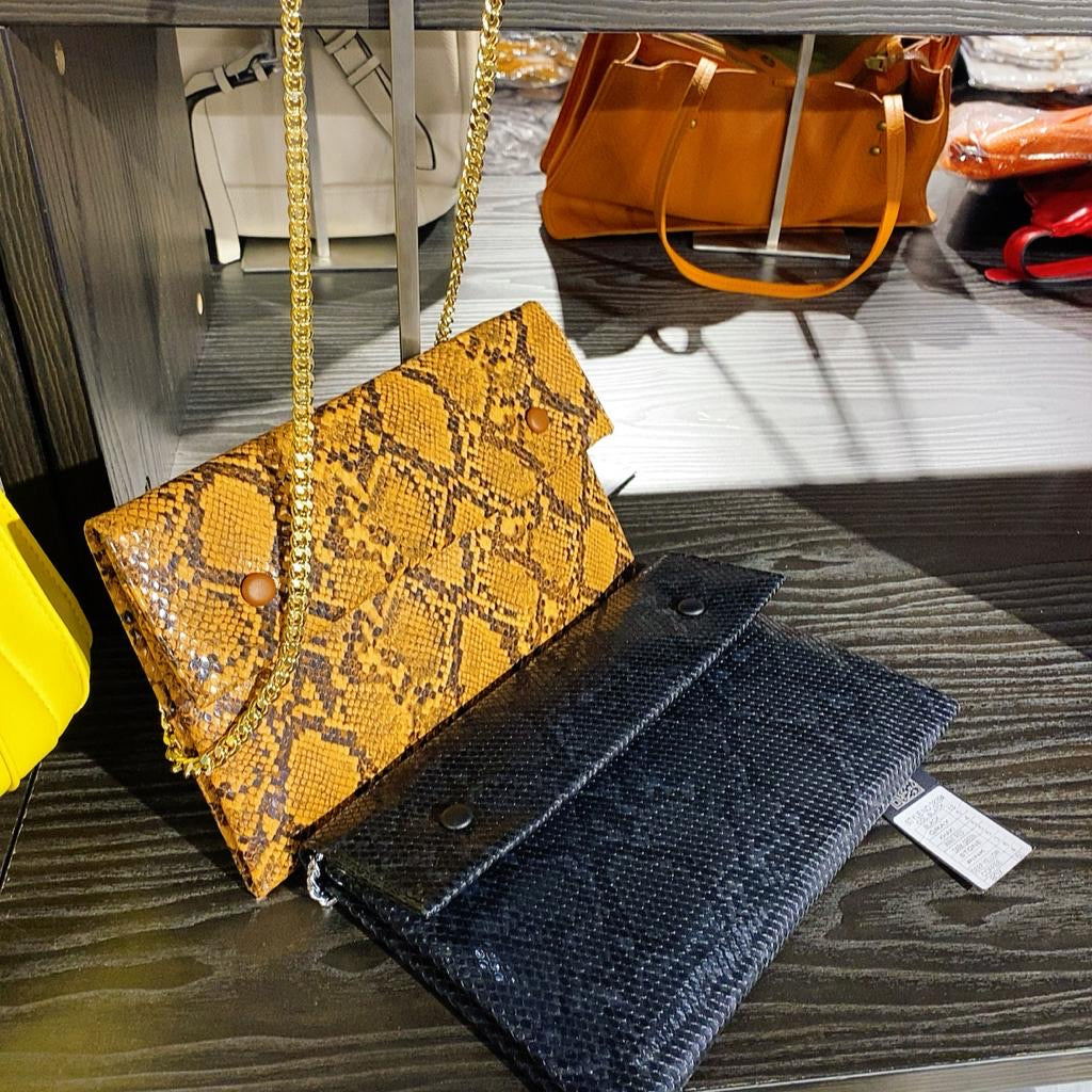 Bag rettangolare pitonata - R.a. Boutique 