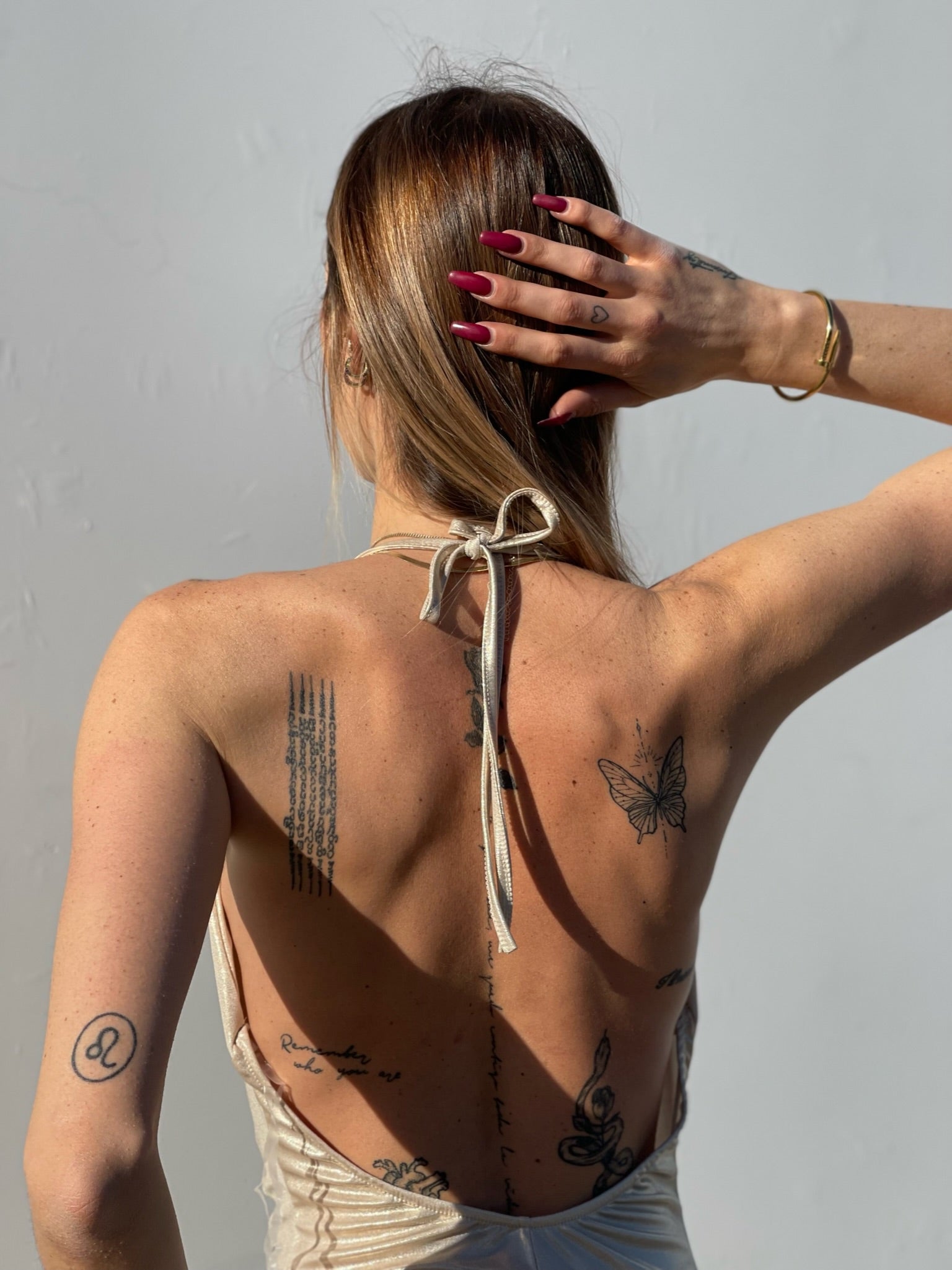 Abito lux gold schiena aperta - R.a. Boutique 