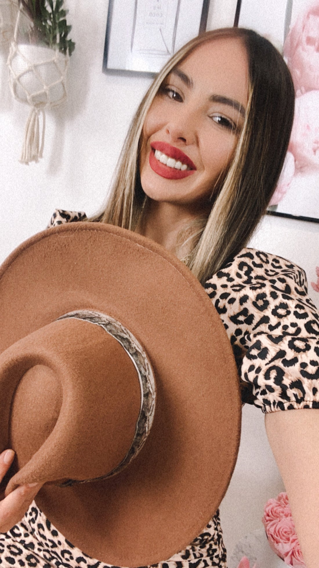 Cappello marrone fascia zebrata - R.a. Boutique 