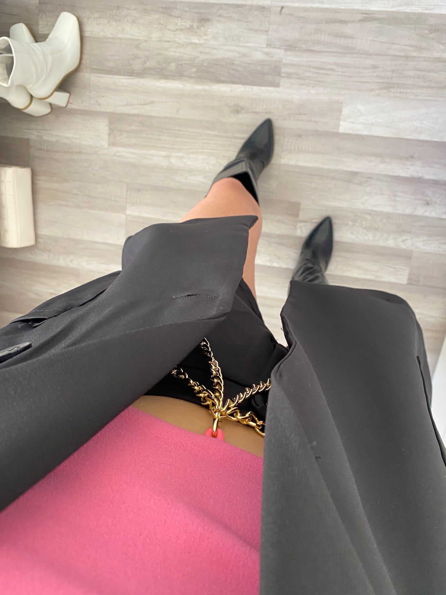 Completo gilet e short nero - R.a. Boutique 