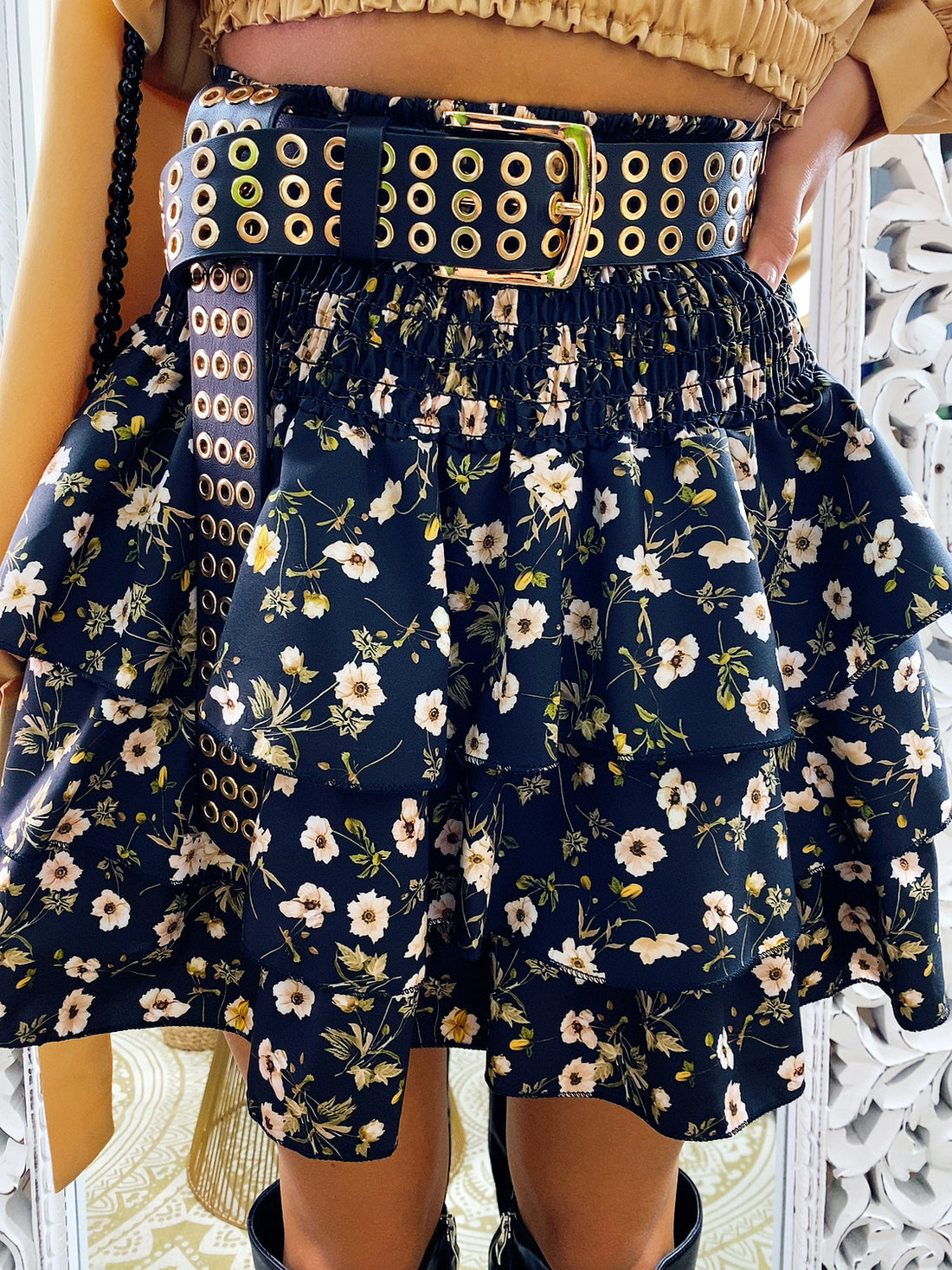 Gonna a fiorellini bianchi e oro - R.a. Boutique 