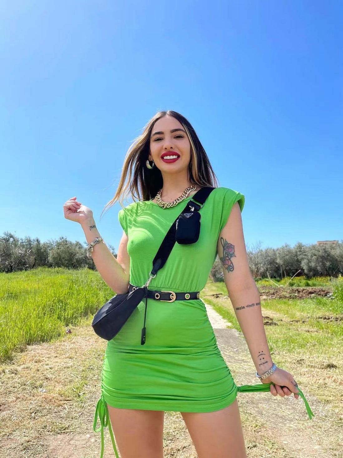 Abito con arricciature laterali e spalline - R.a. Boutique 