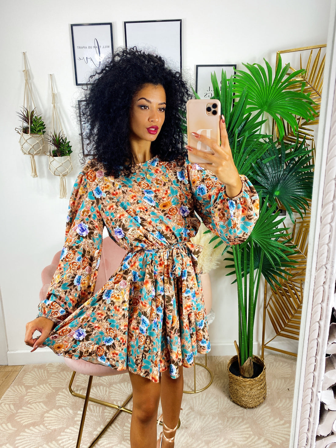 Abito a fiori nude e azzurri - R.a. Boutique 