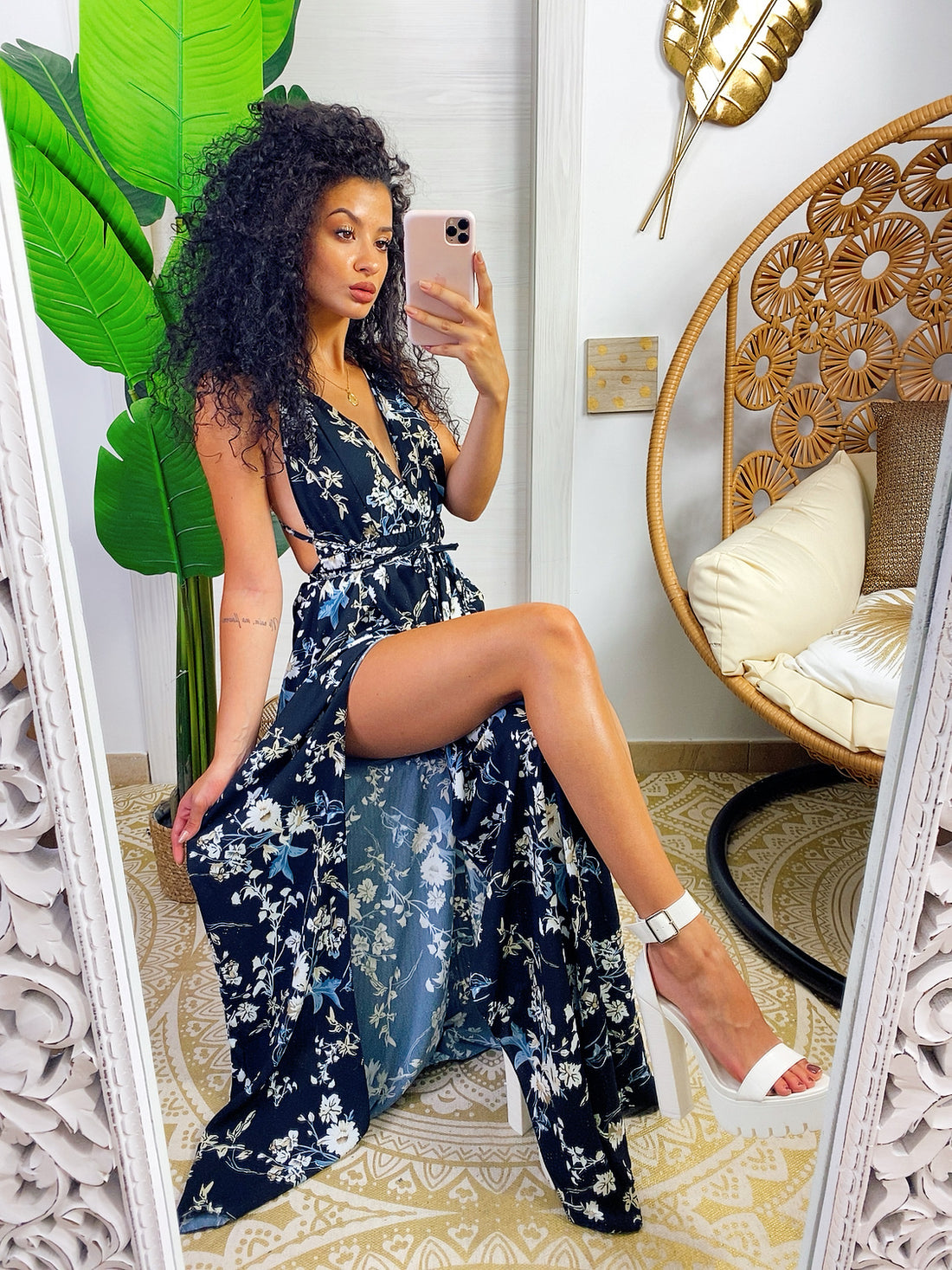 Abito Afrodite con fiori Nero - R.a. Boutique 