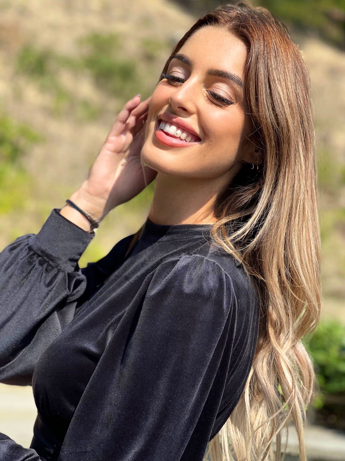 Abito in velluto schiena aperta - R.a. Boutique 