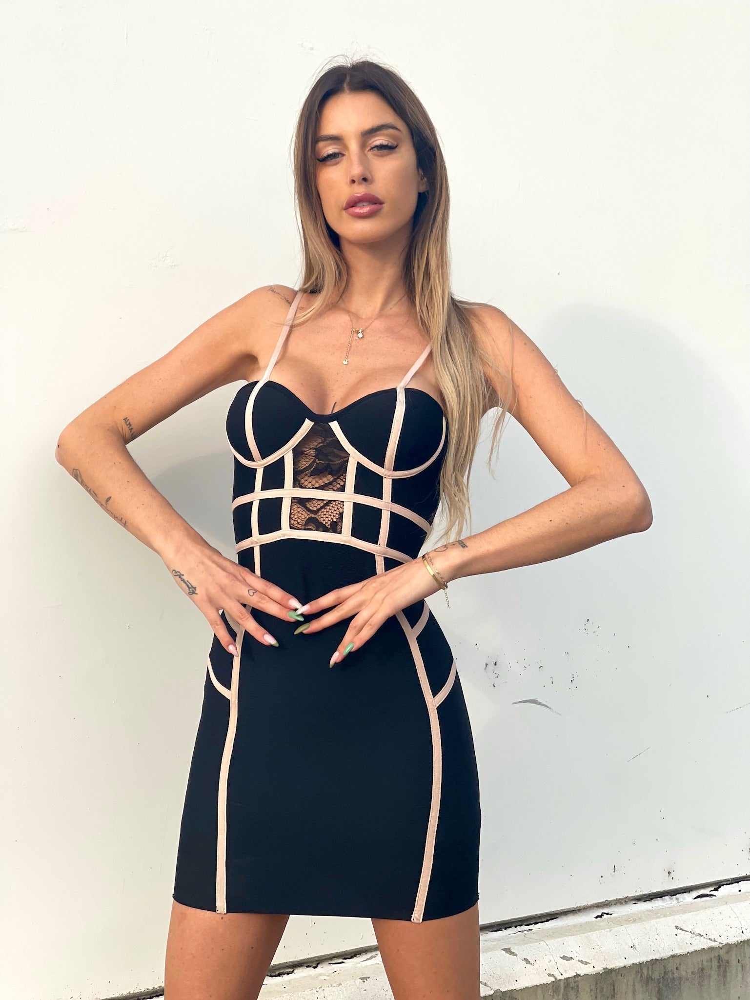 Abito Bustier nero e rosa - R.a. Boutique 
