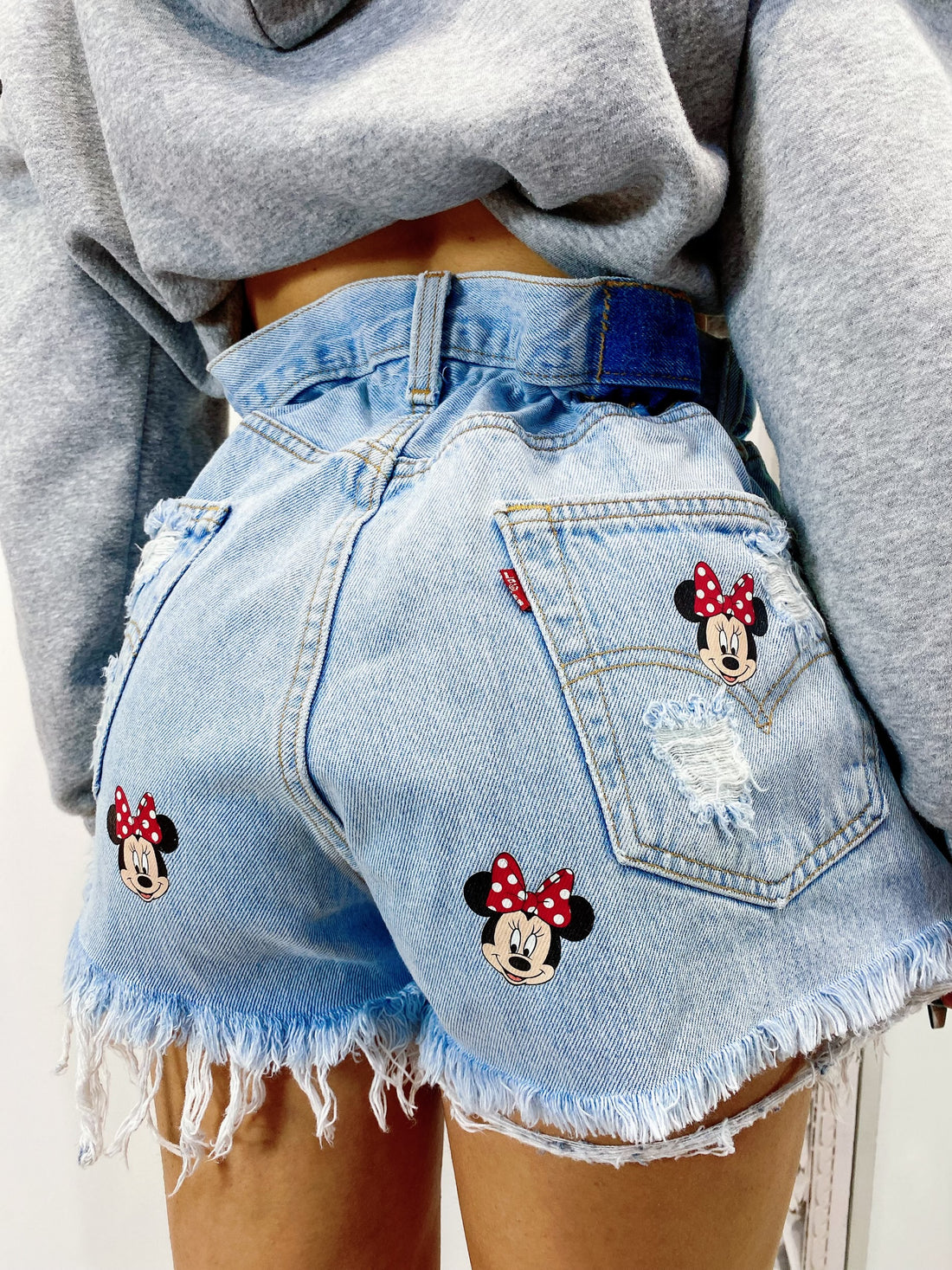 Short Levi’s Vintage stampa topolina e strappi - R.a. Boutique 