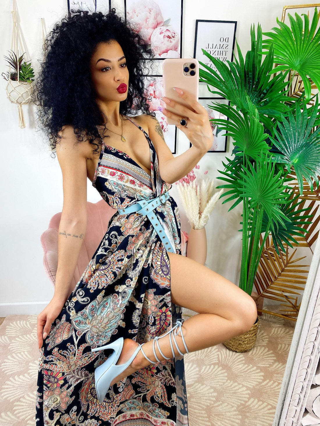 Abito maxi spacco fantasia nero - R.a. Boutique 