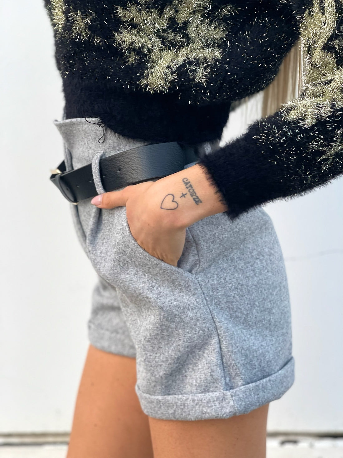 Short grigio in panno con cintura - R.a. Boutique 