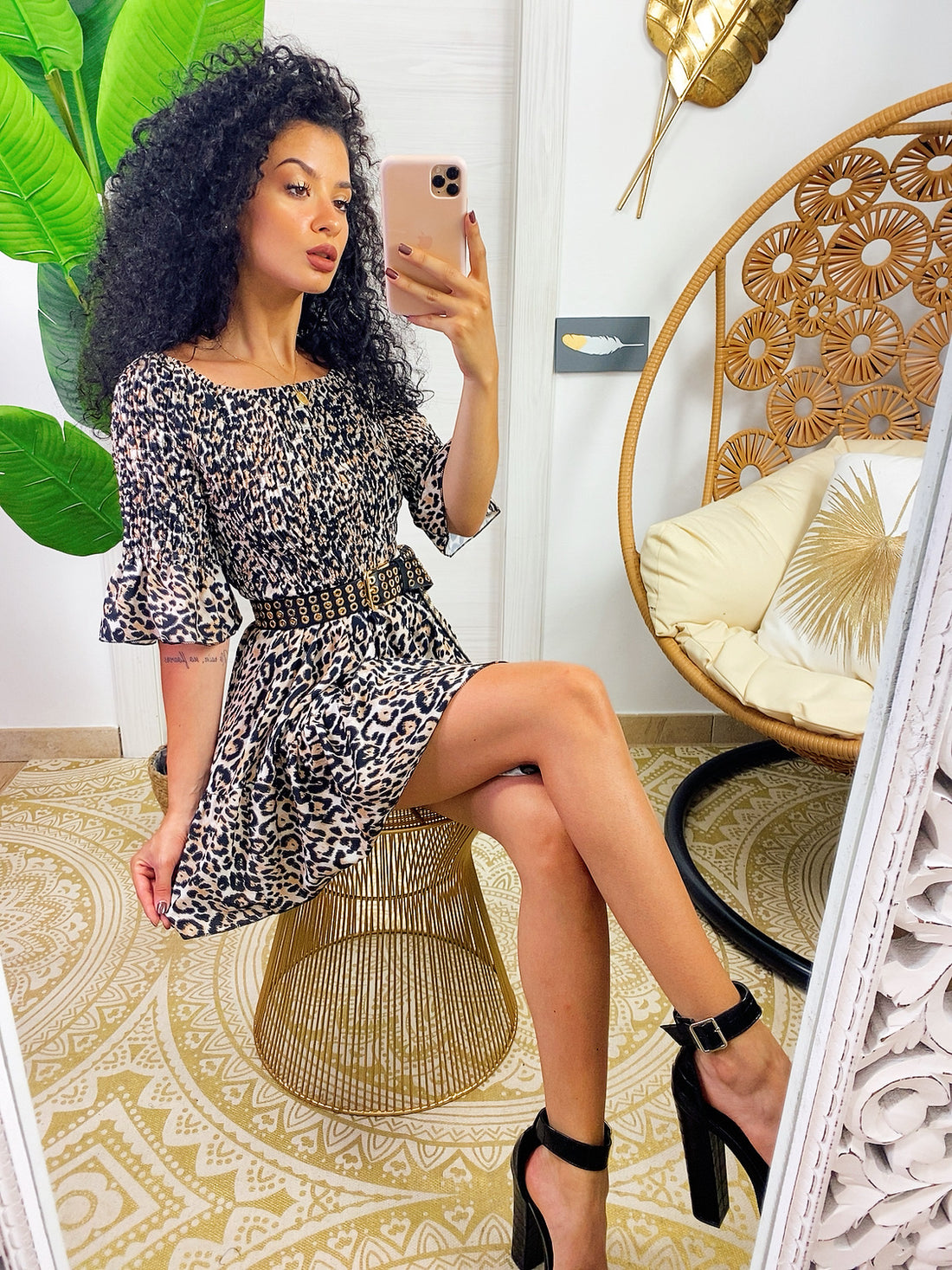 Abito maculato corto con scollo a barchetta - R.a. Boutique 