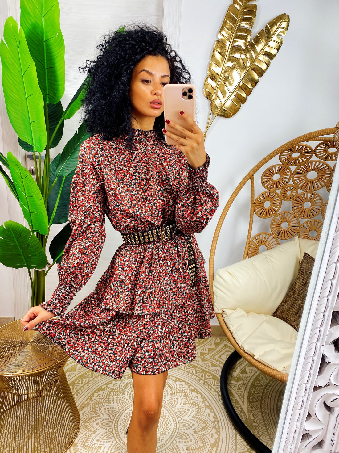 Abito a balze con fiorellini rossi - R.a. Boutique 