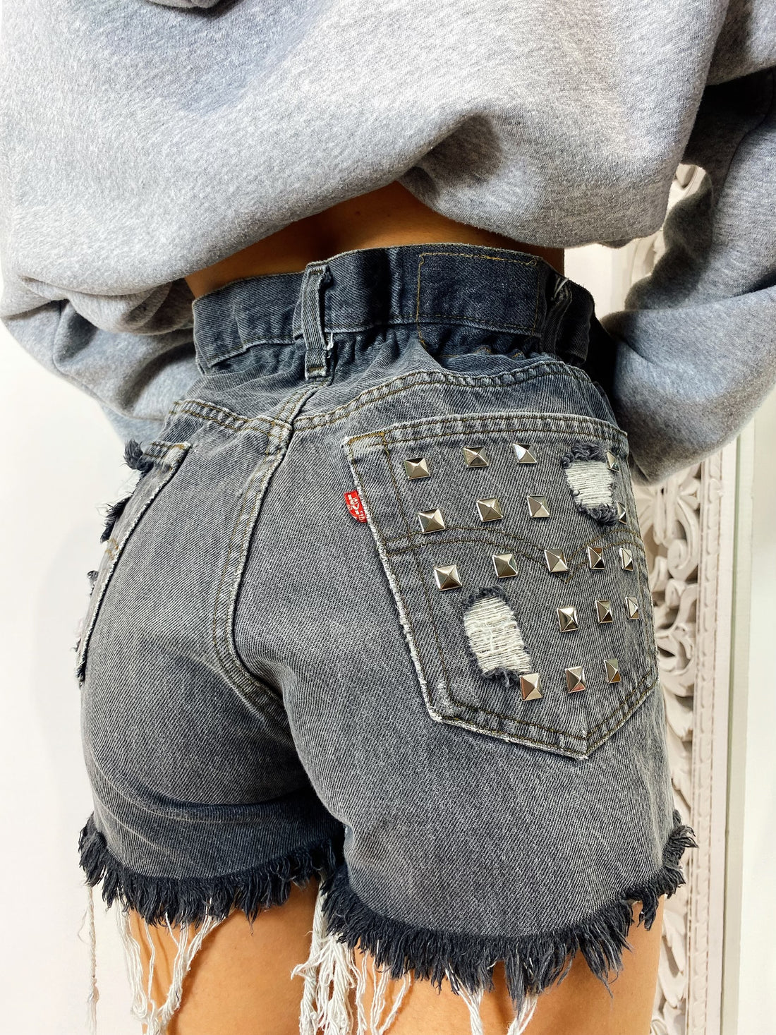 Short Levi’s Vintage con Borchie bagno grigio scuro - R.a. Boutique 