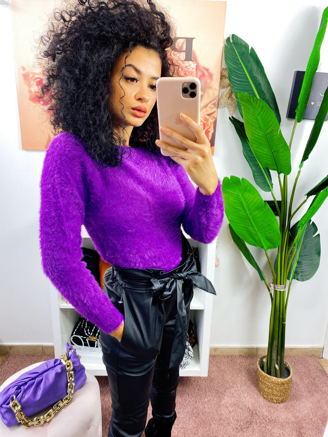 Maglioncino morbidissimo con scollo - R.a. Boutique 