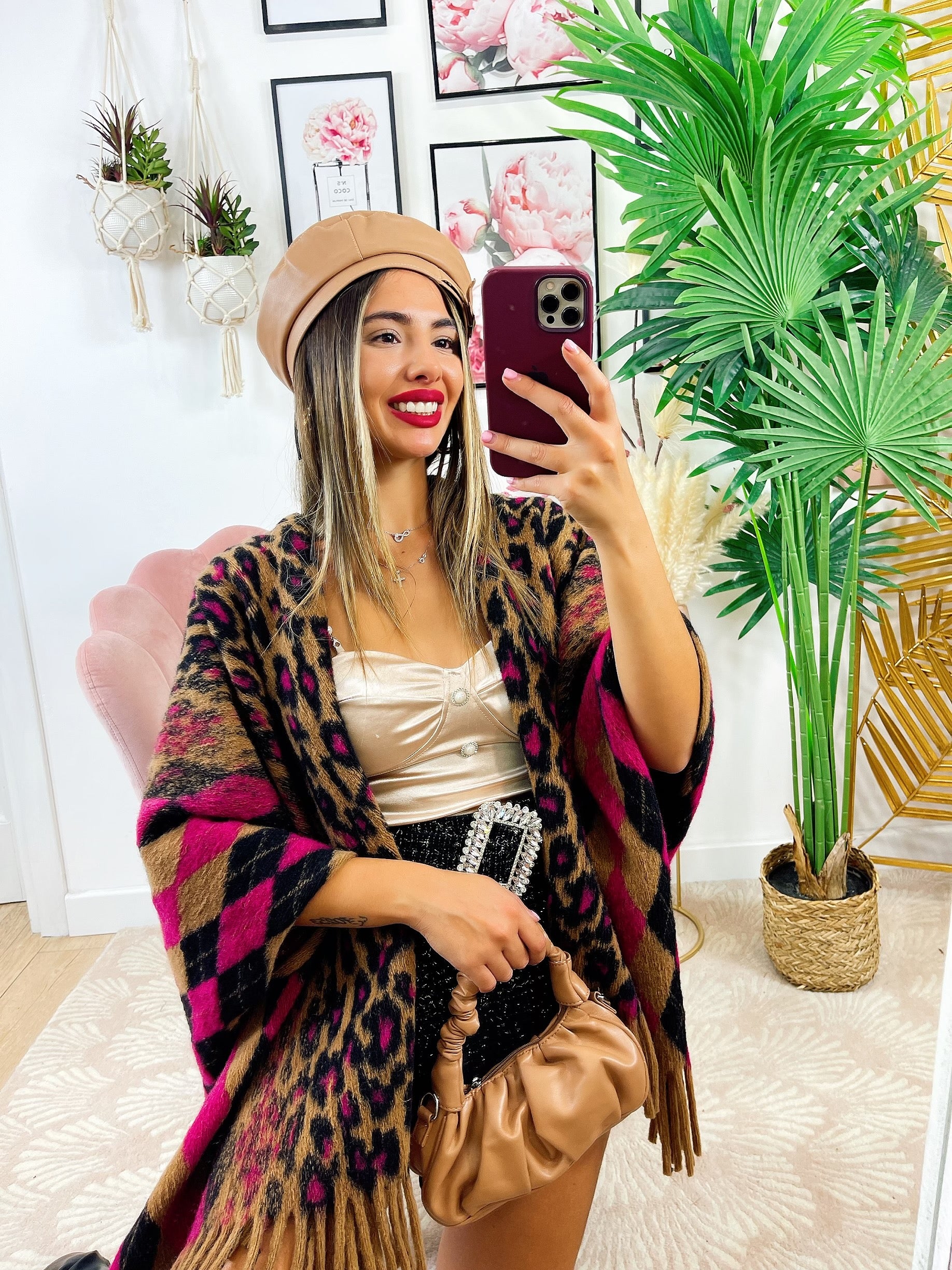 Mantella con frange dettaglio fucsia - R.a. Boutique 