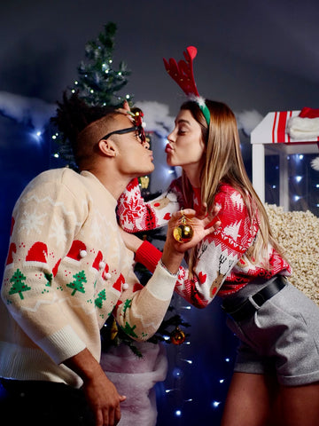 Maglione Top Quality Unisex con cappellini panna - R.a. Boutique 