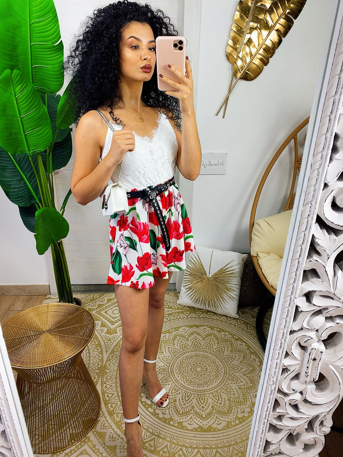 Tutina con pantaloncino a fiori rossi - R.a. Boutique 