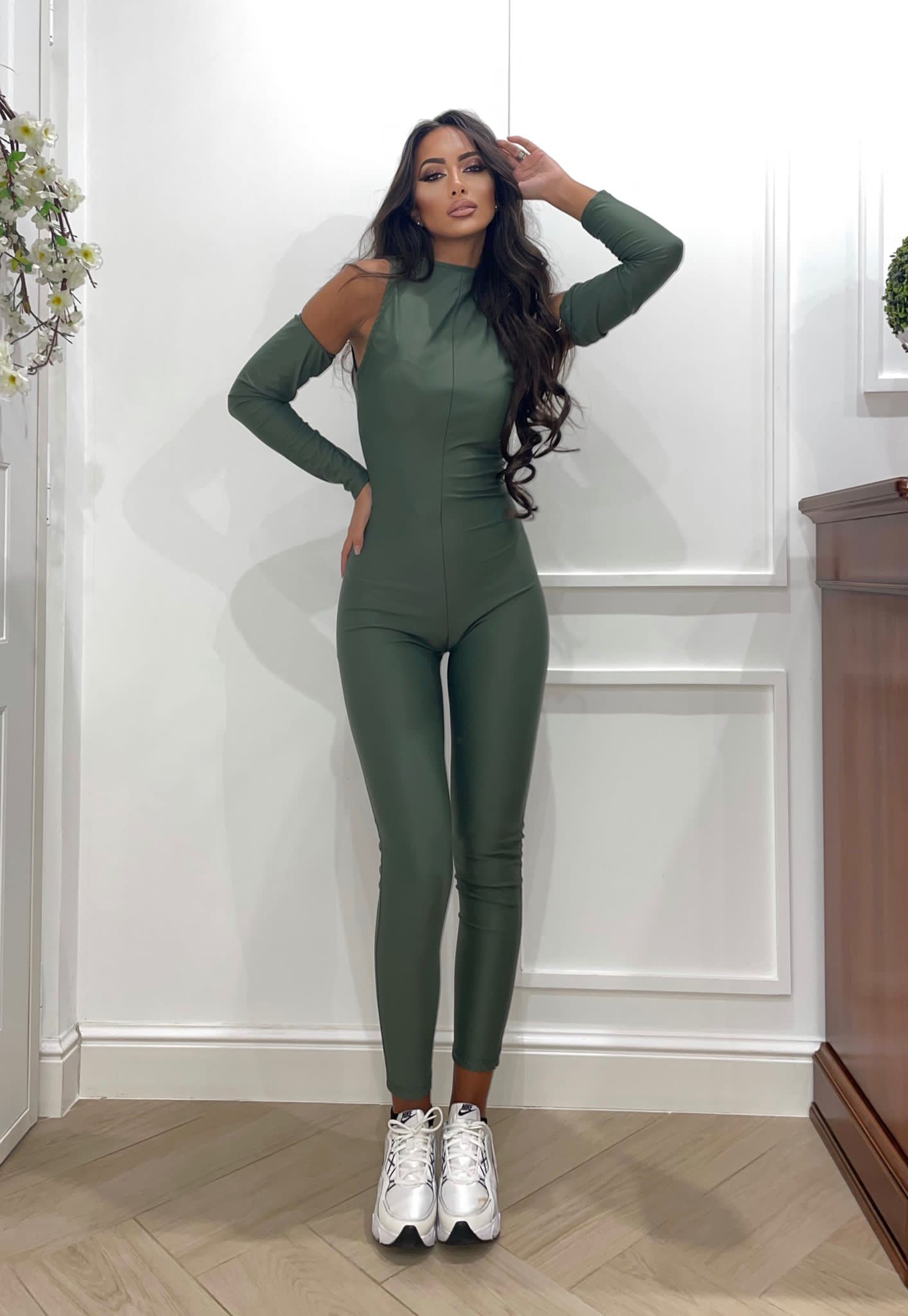 Tuta sportiva con manicotti verde militare - R.a. Boutique 