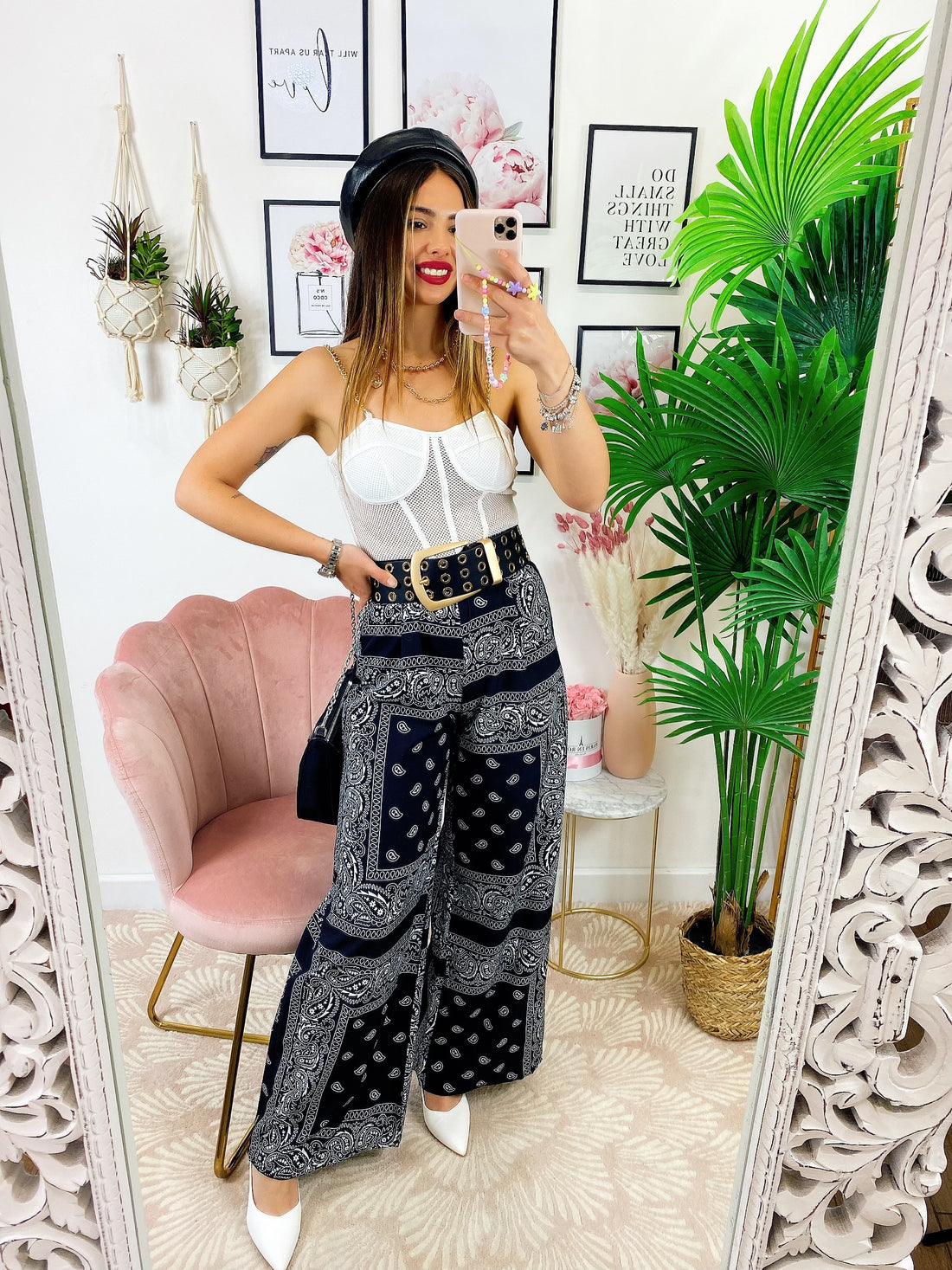 Pantalone a zampa stampa bandana Nero - R.a. Boutique 