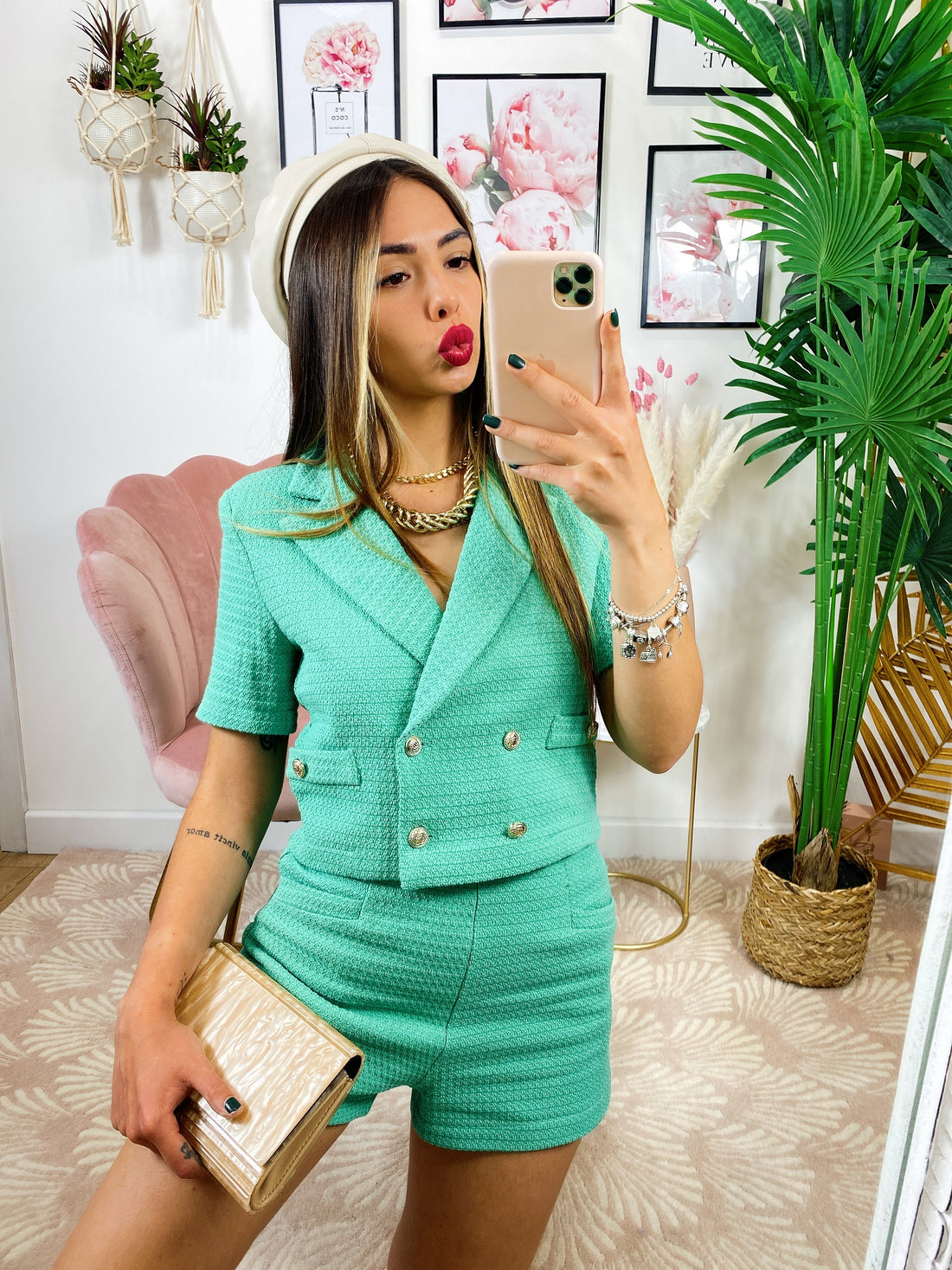 Completo verde con bottoni oro - R.a. Boutique 