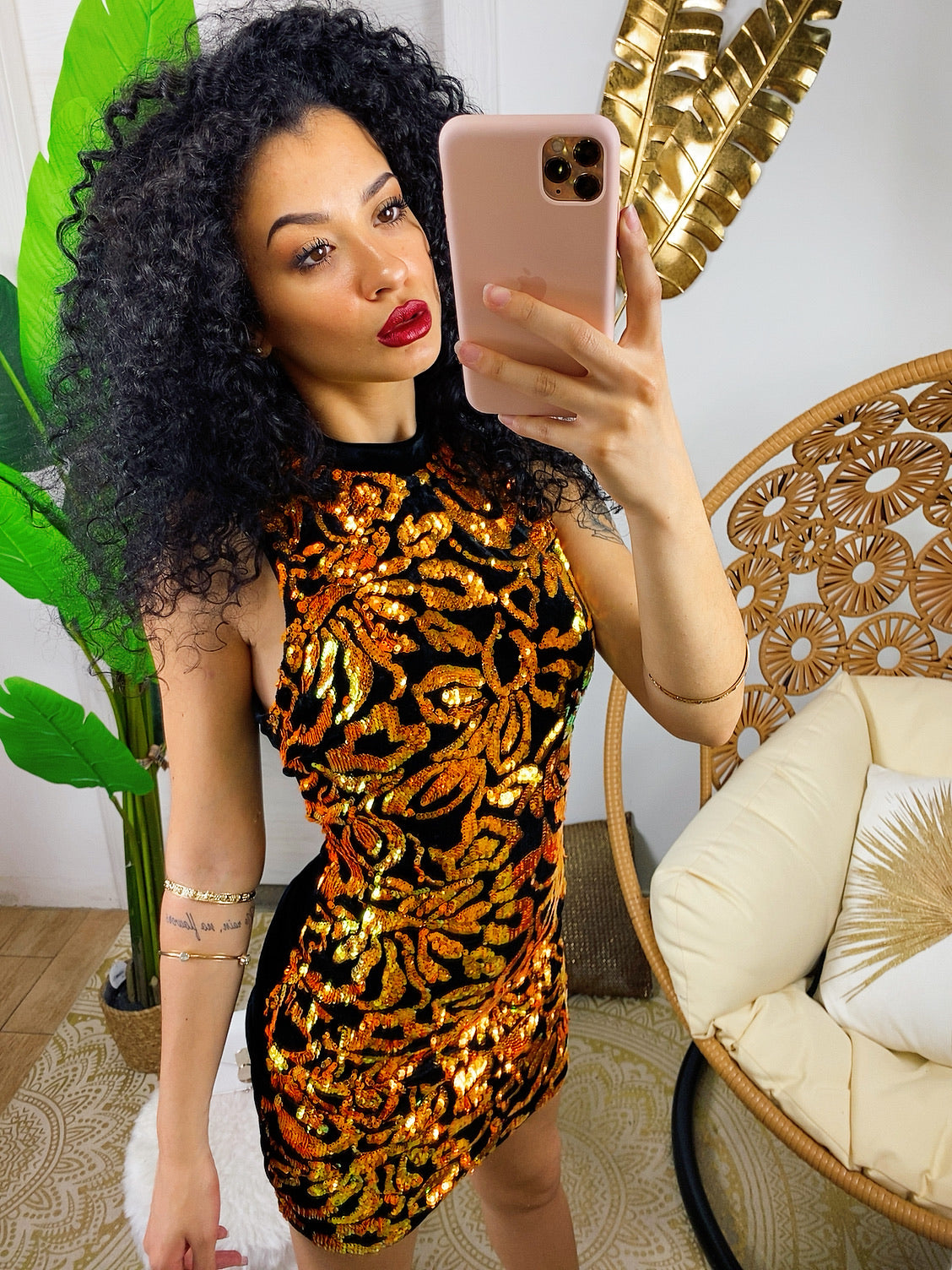 Abito in velluto con paillettes arancio - R.a. Boutique 