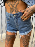 Short jeans borchie e patch - R.a. Boutique 