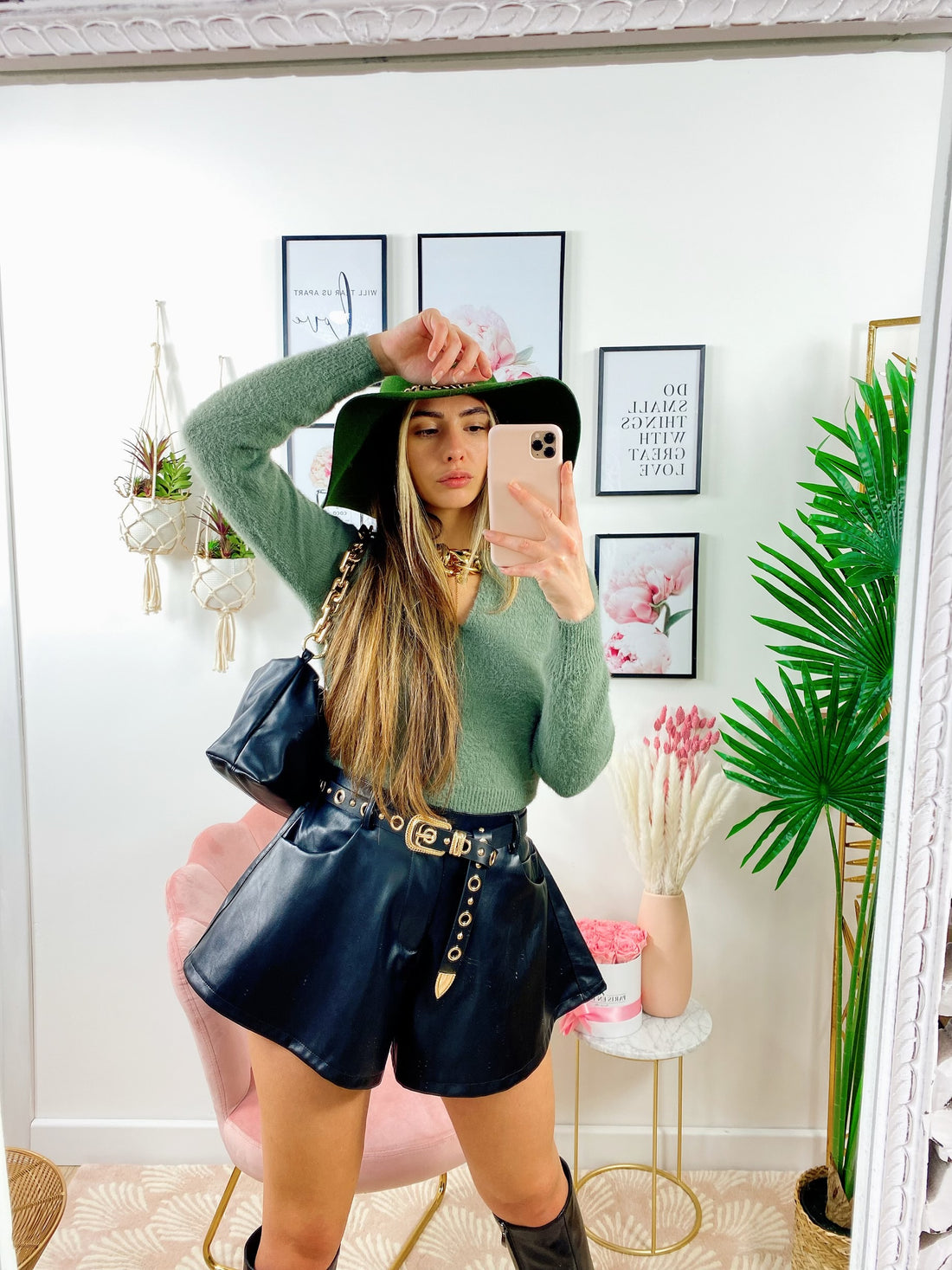 Maglioncino morbidissimo con catena - R.a. Boutique 