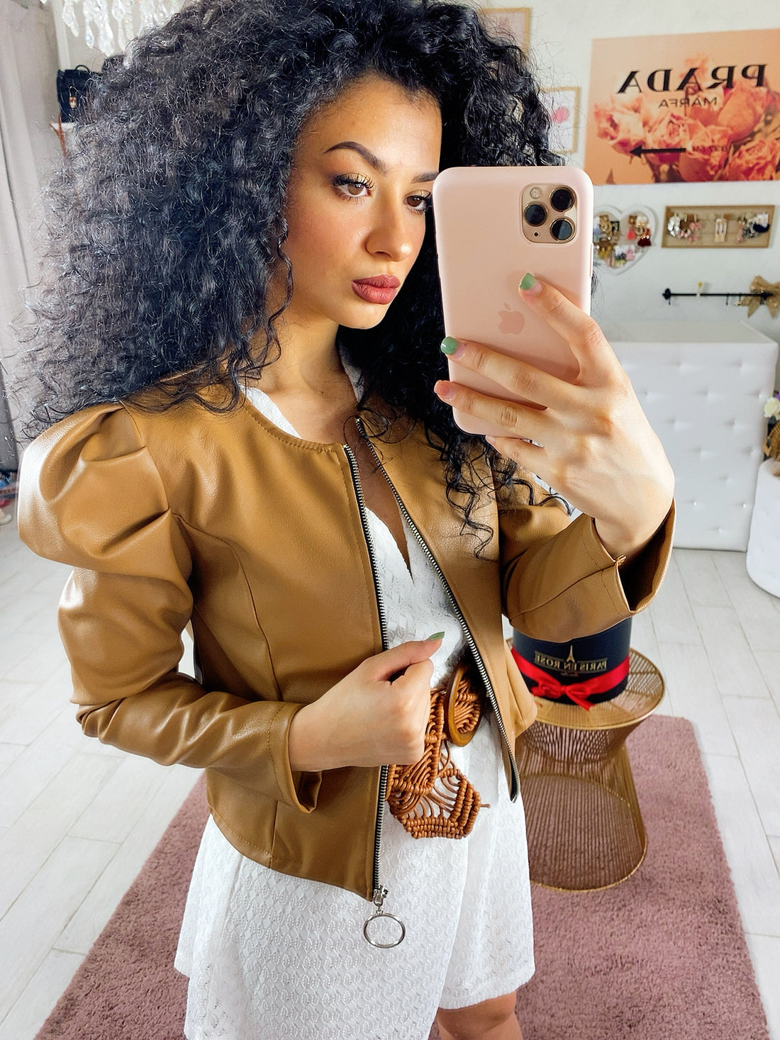 Giacchino in eco pelle con zip camel - R.a. Boutique 