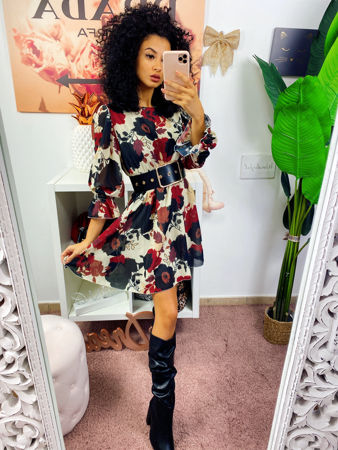 Abito manica lunga con fiori rossi e neri - R.a. Boutique 