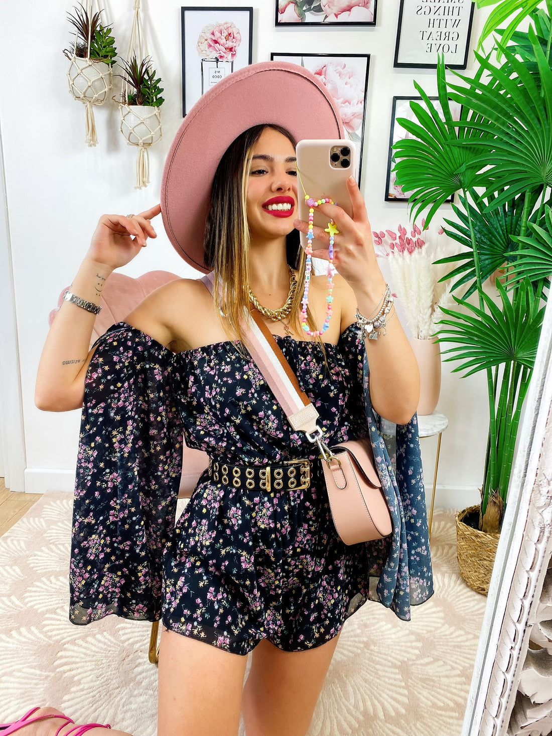 Tutina manica velata a fiori rosa - R.a. Boutique 