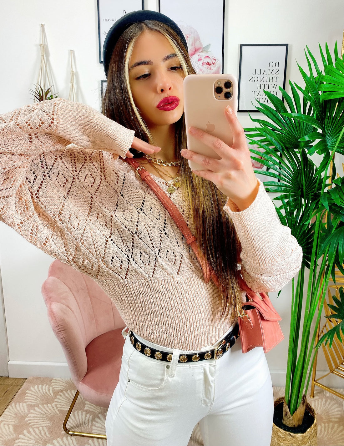 Maglioncino Scollo a V con ricami - R.a. Boutique 