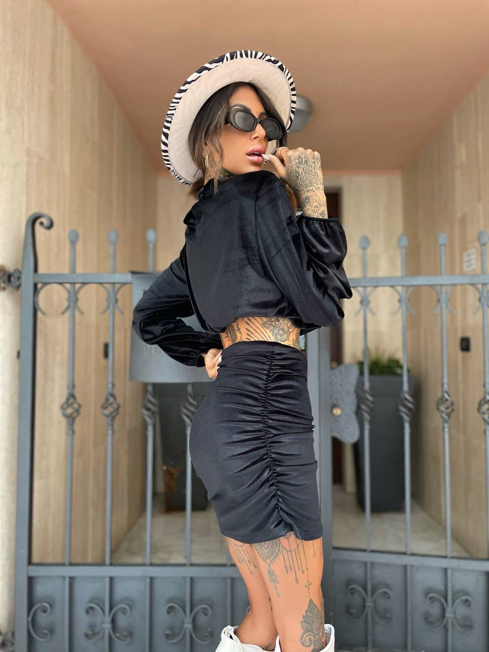 Completo top e gonna in velluto - R.a. Boutique 