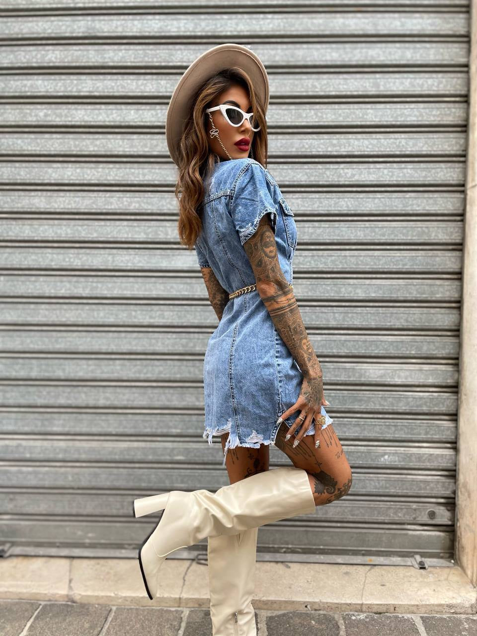 Abito in jeans con catena oro - R.a. Boutique 