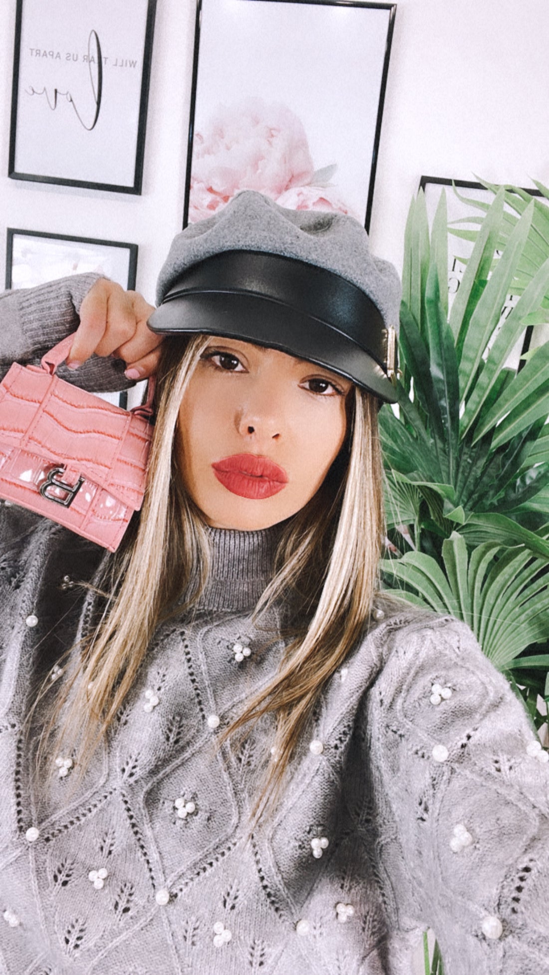 Cappello grigio con visiera - R.a. Boutique 