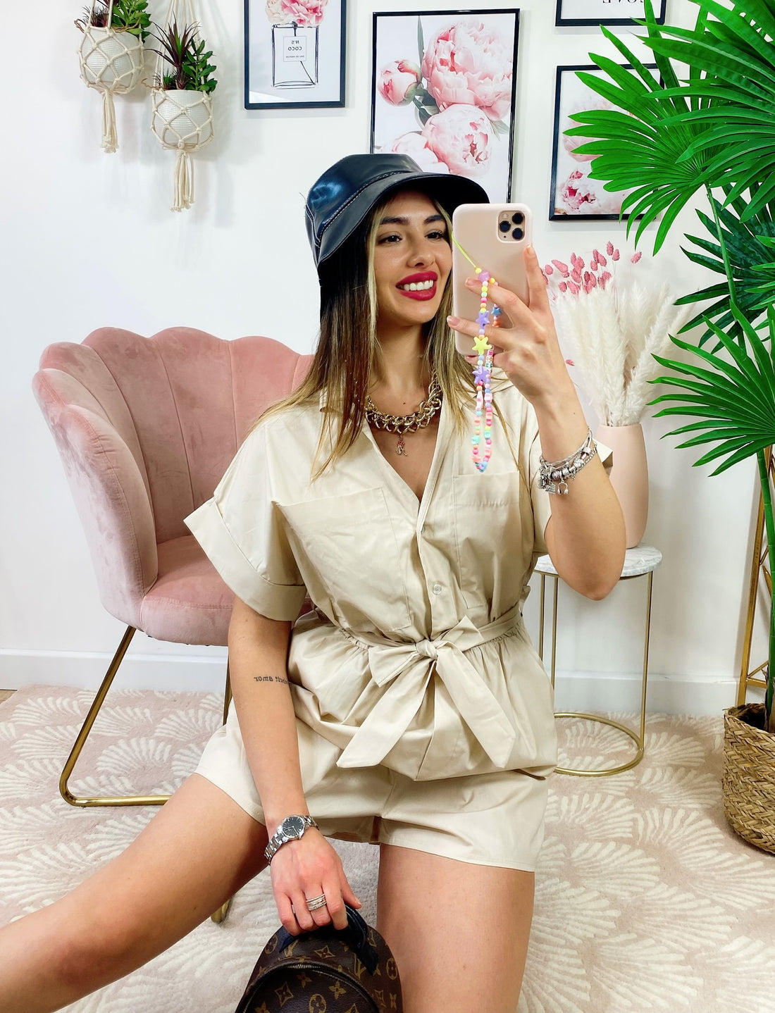 Tutina beige con cintura e bottoni - R.a. Boutique 