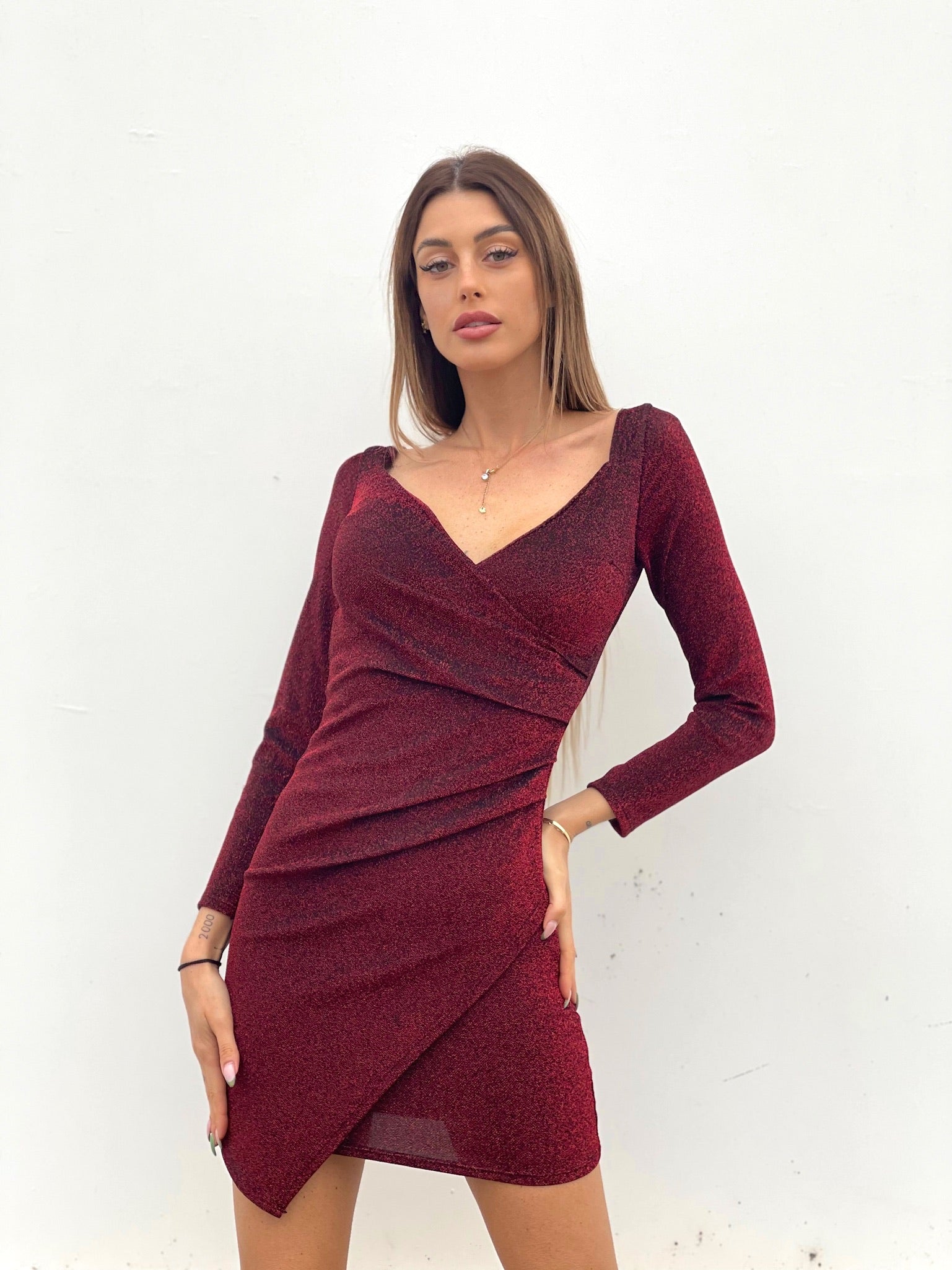 Abito glitter bordeaux scollo a cuore - R.a. Boutique 