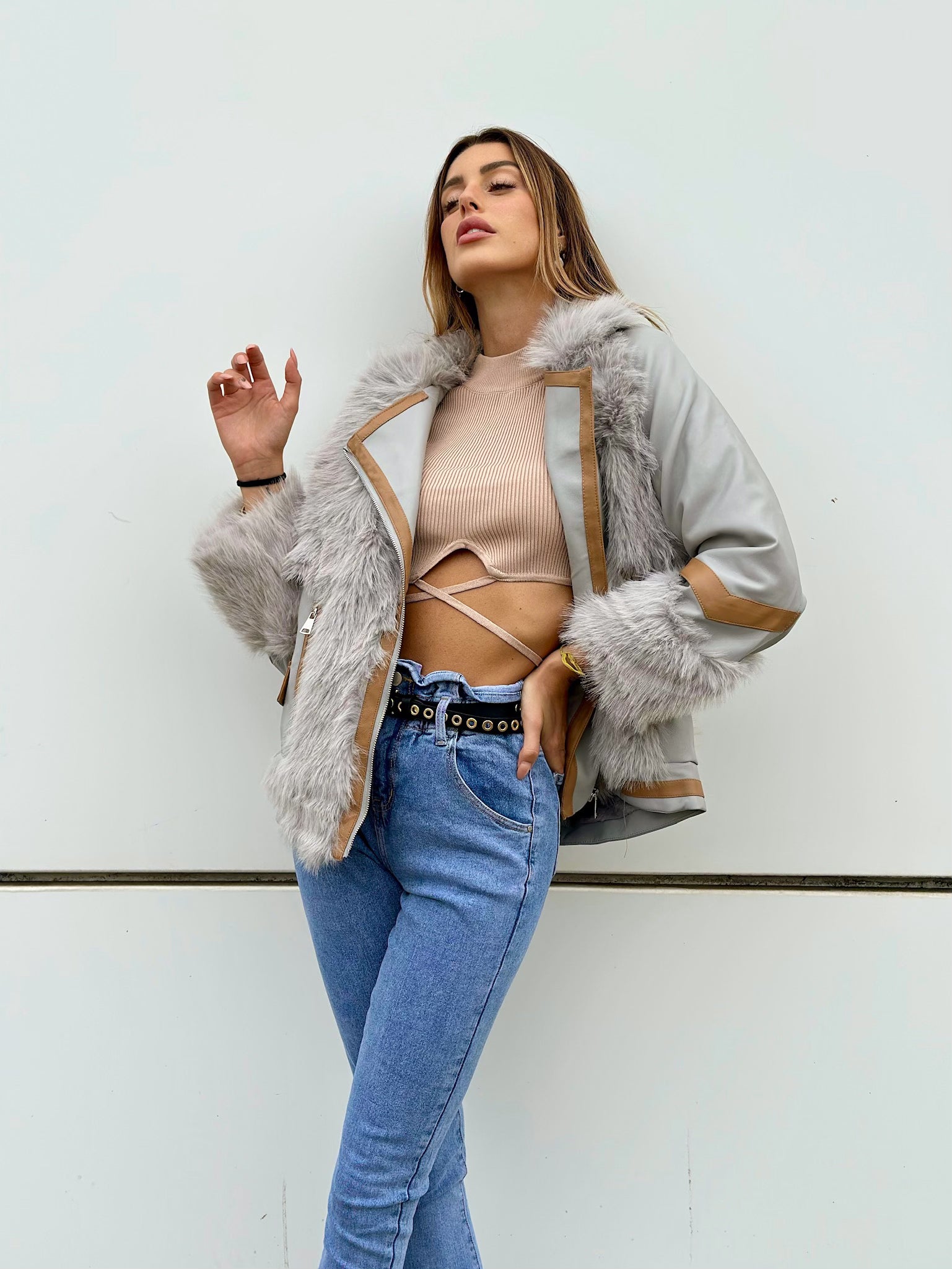 Giaccone grigio polvere dettaglio Camel - R.a. Boutique 