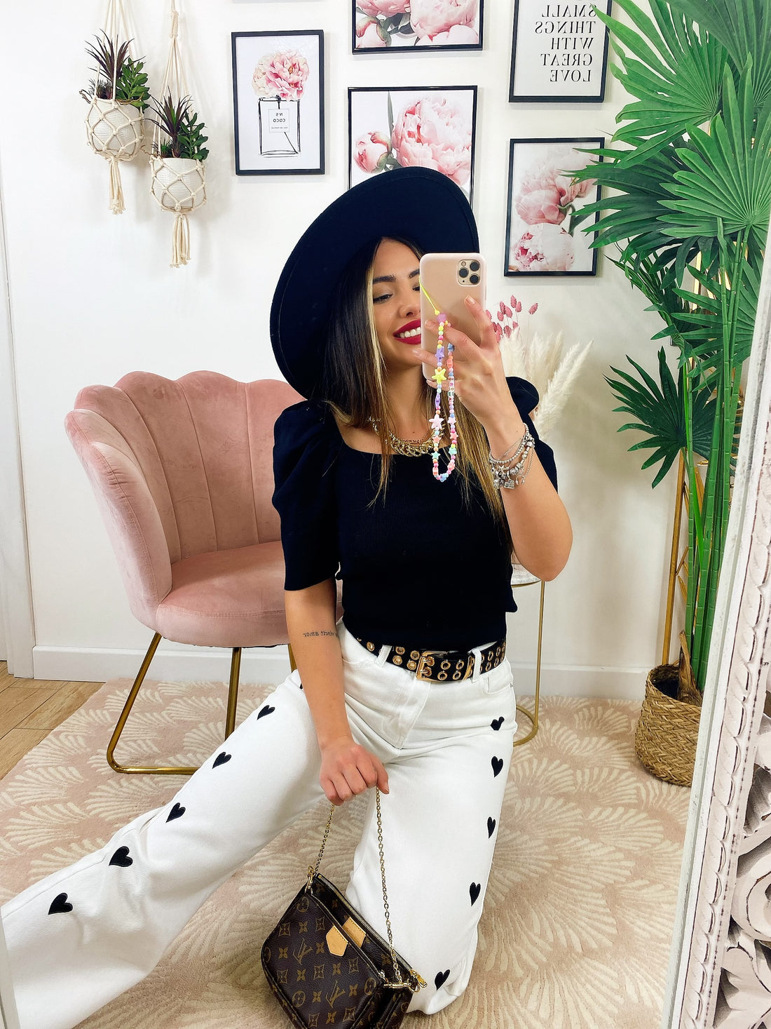 Top con spalline bombate Nero - R.a. Boutique 