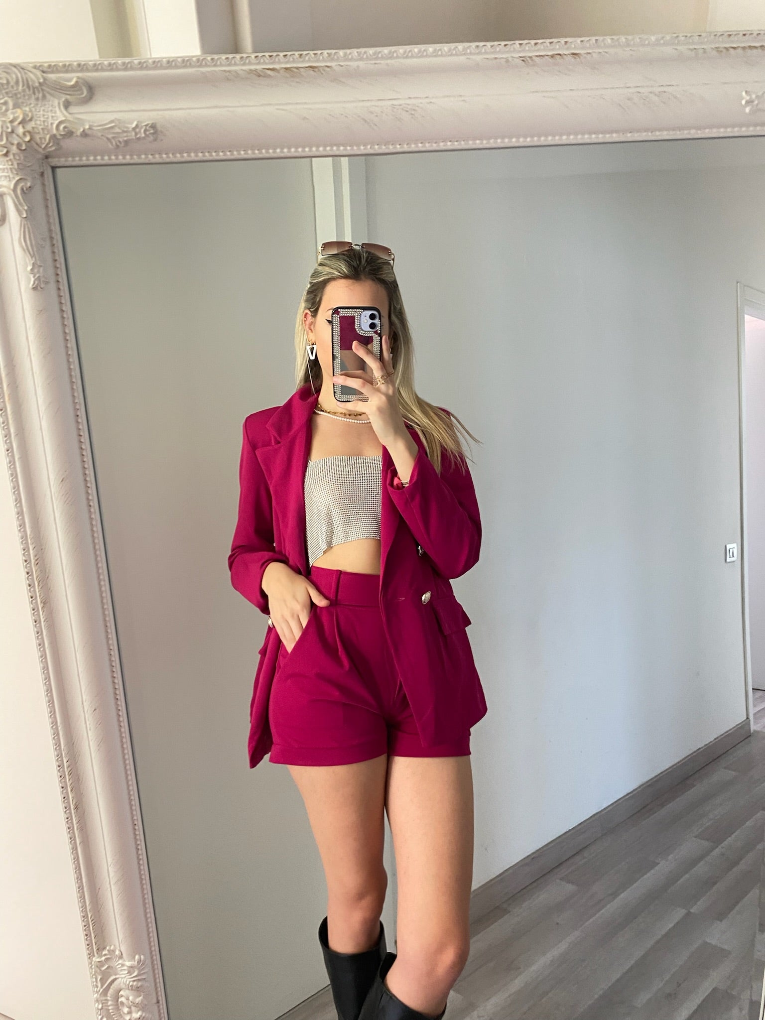 Completo giacca con bottoni e short vinaccia - R.a. Boutique 