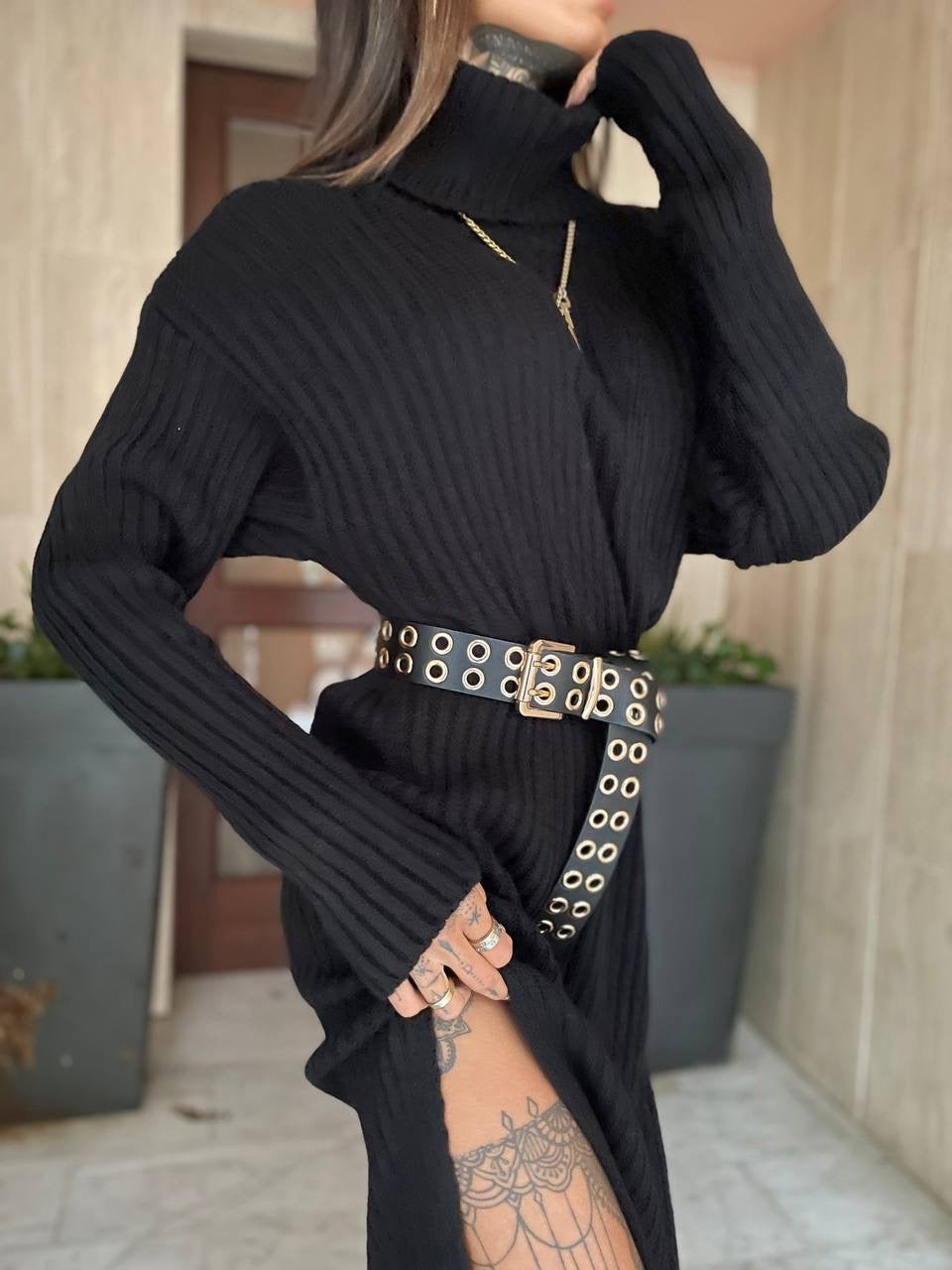 Abito a collo alto lungo con spacco - R.a. Boutique 