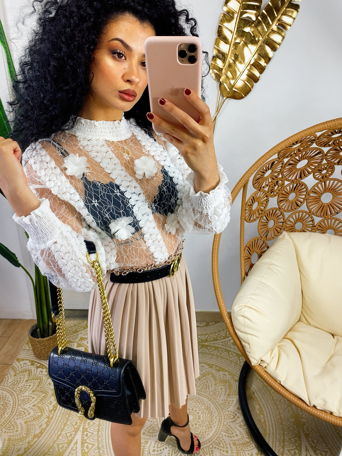 Blusa con riccietto e ricami - R.a. Boutique 