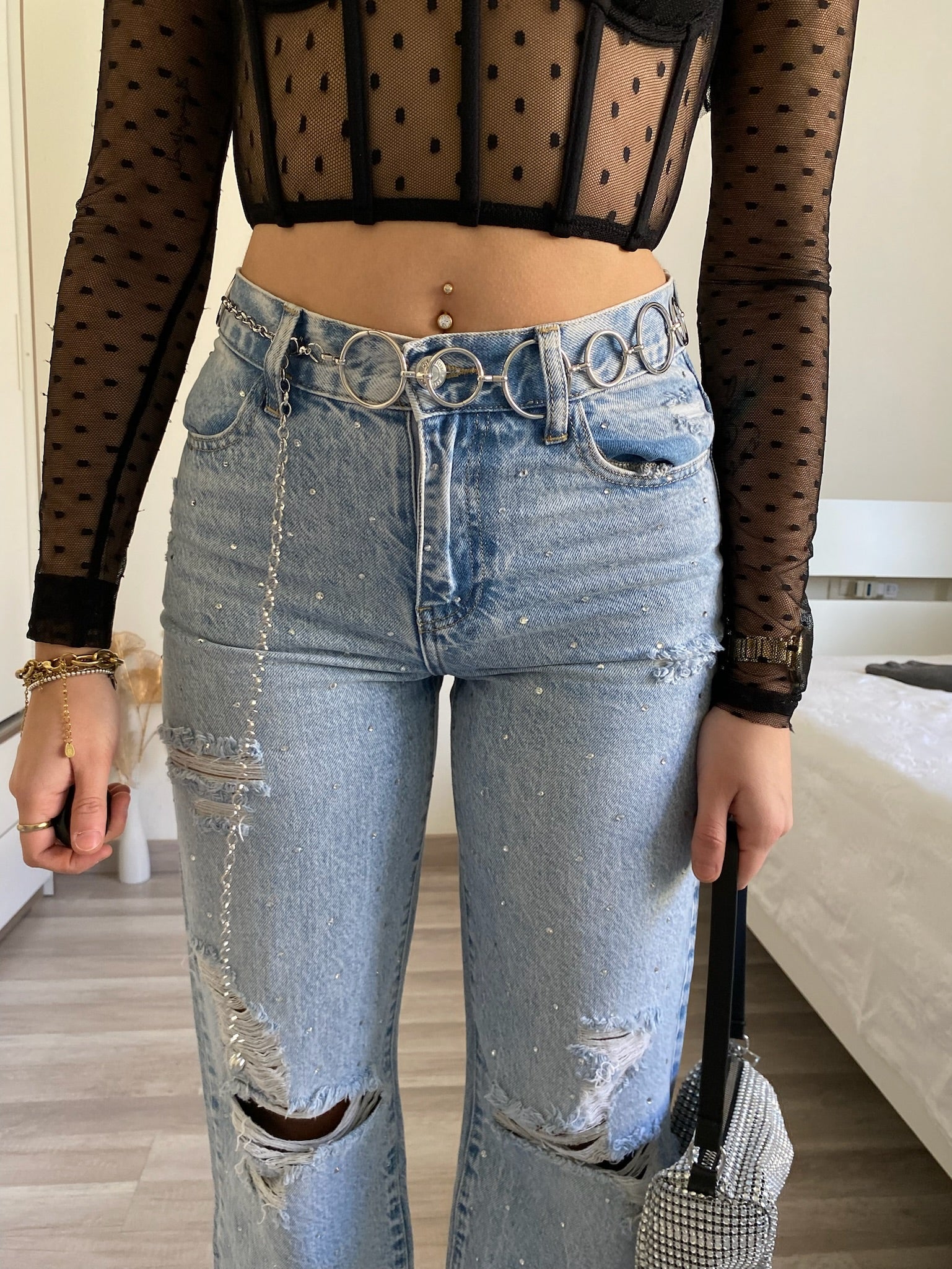 Jeans con strappi e strass - R.a. Boutique 